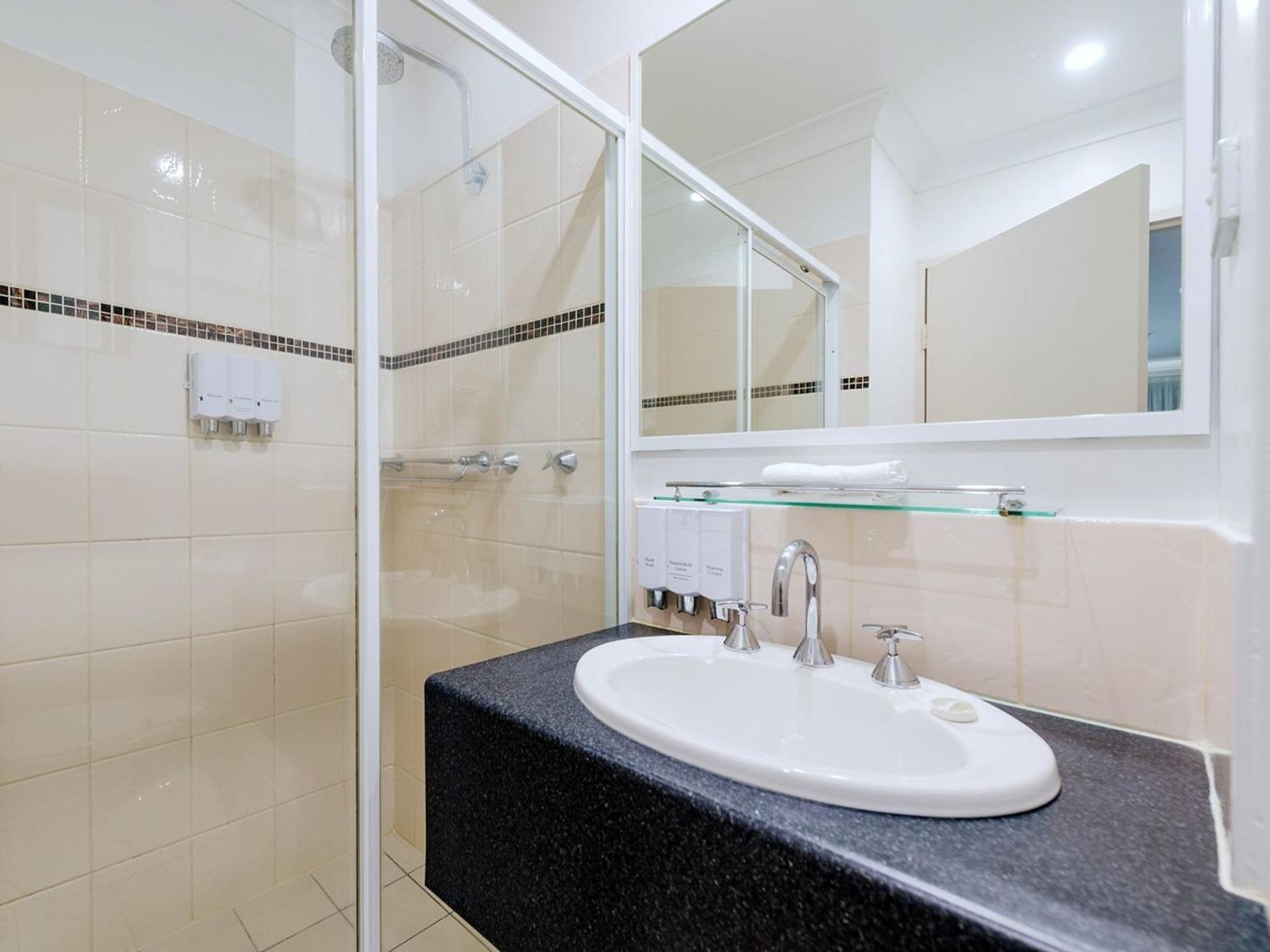Quality Hotel City Centre Coffs Harbour Exterior photo